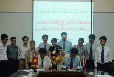 Lễ ký Biên bản ghi nhớ giữa Tổng cục ĐC&KS với Cục TN&KS Thái Lan