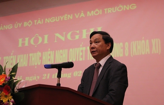 Thứ trưởng Bộ TN&MT Nguyễn Mạnh Hiển phát biểu khai mạc Hội nghị